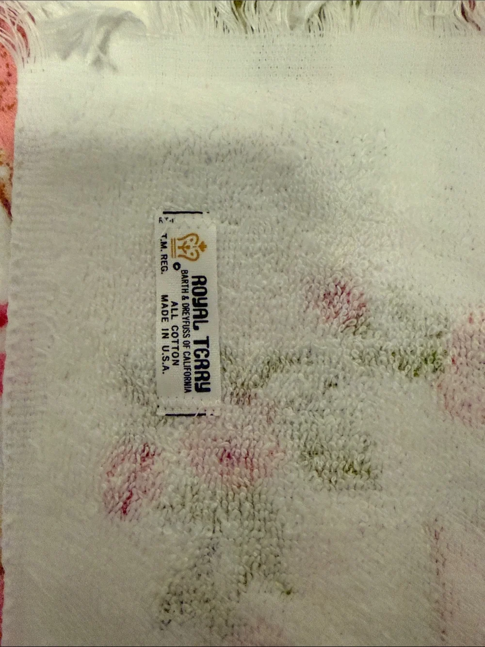 Pair of Vintage terry cloth NWT Floral Pink Cotton Bath Towels